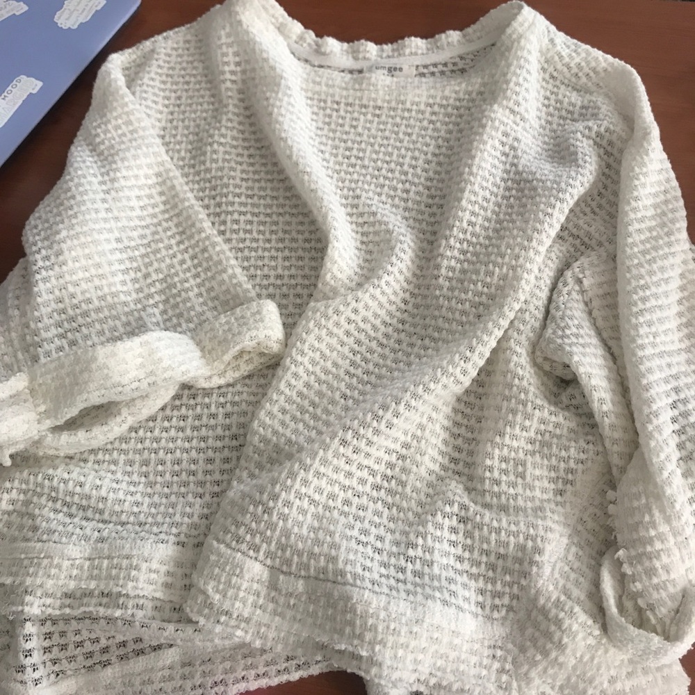 White Sweater Umgee